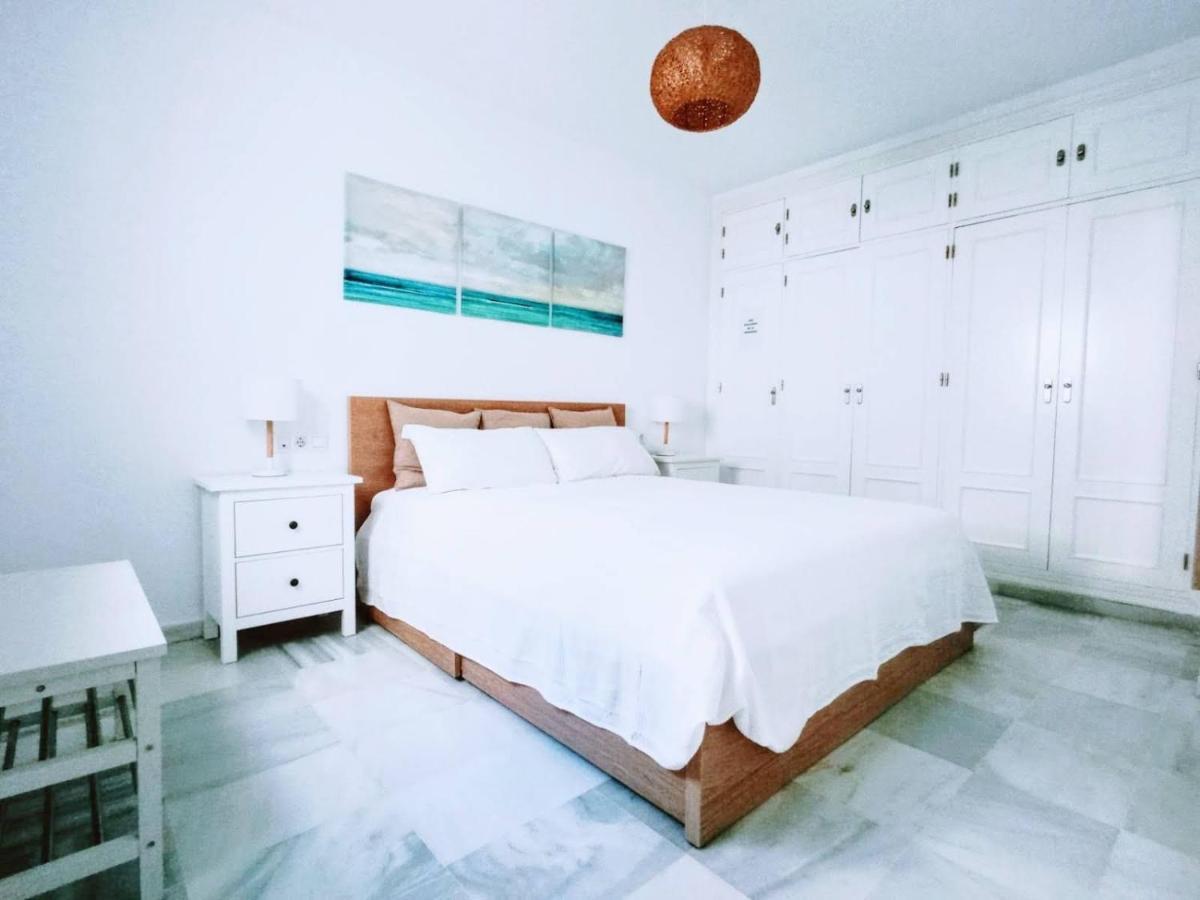 Apartment Garum, Luminoso Apartamento Con Parking Y Patio Privado *